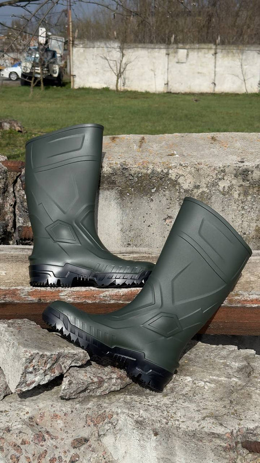 Гумові робочі чоботи з металевим носком та антипрокольною устілкою